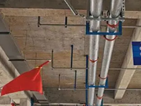 覃塘管廊支架的安装方法